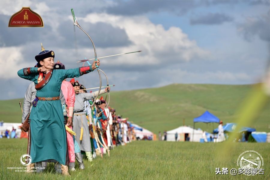 蒙古族那达慕大会骑射比赛,蒙古那达慕骑马比赛视频