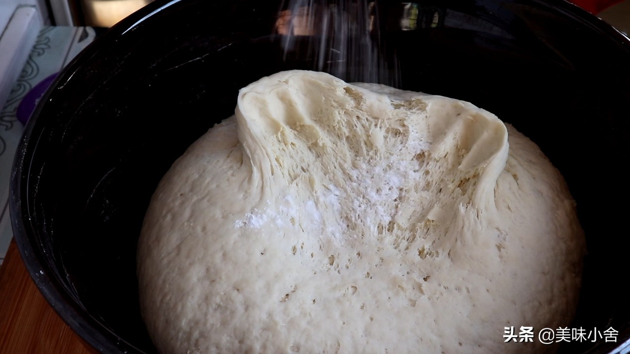 手把手教您在家蒸包子，3个小诀窍，包子又白又松软，零失败