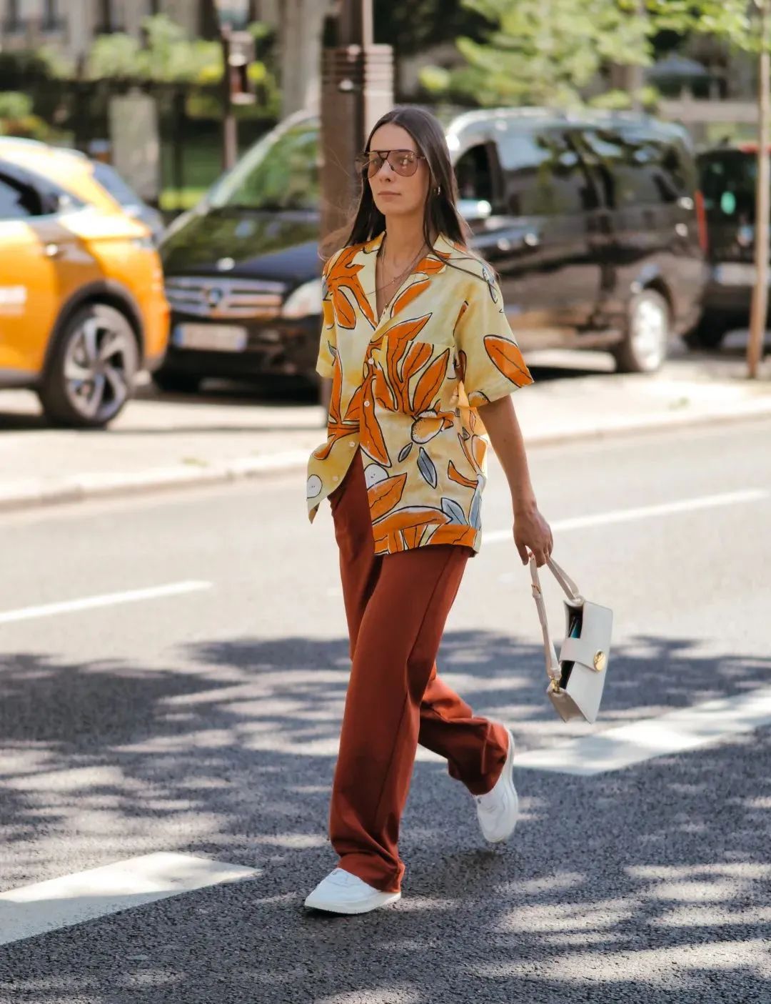 周董的新单曲,循环着许巍的歌