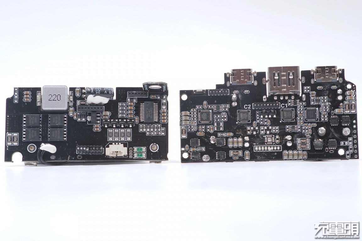 巨能移动电源拆解,绿巨能移动电源评测