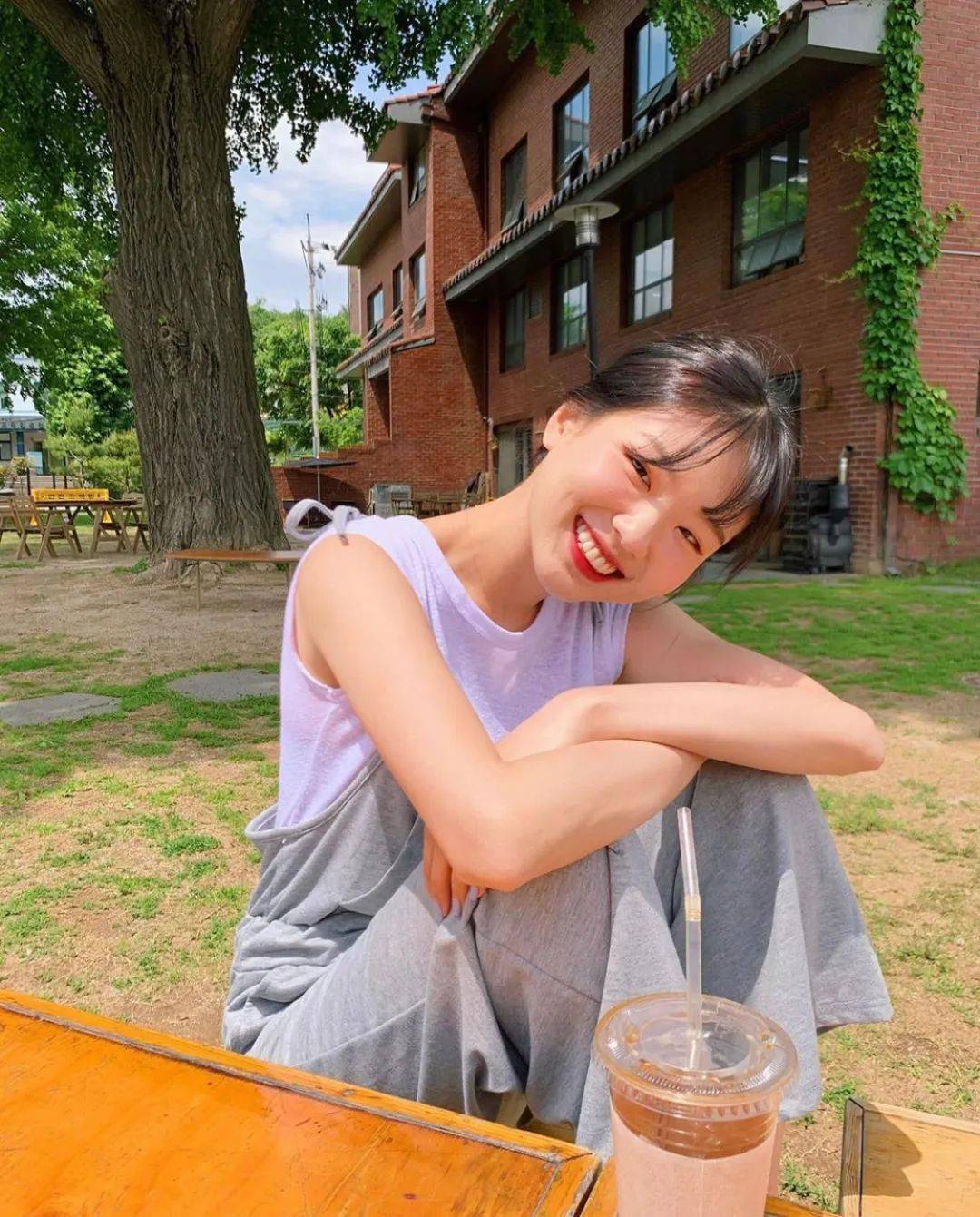 韩国超会穿搭的小姐姐,韩国小姐姐最ins每日穿搭