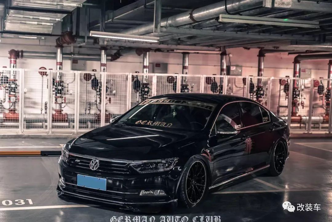 新大众迈腾改装,大学生改装迈腾