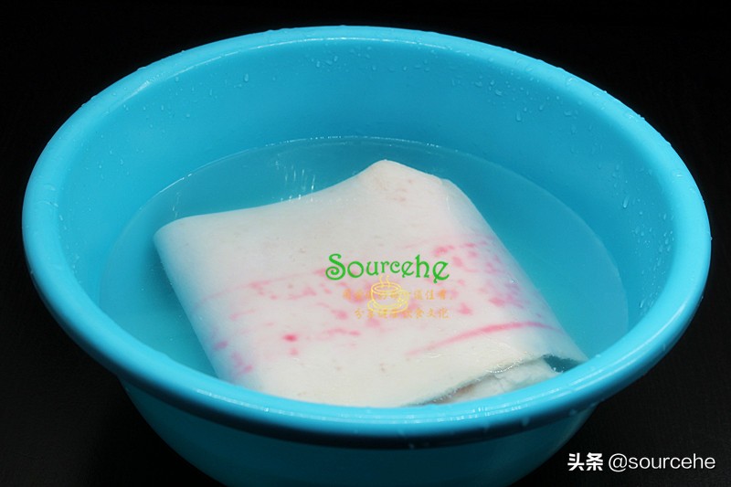 胶原猪皮冻做法,北漂外婆猪皮冻的做法