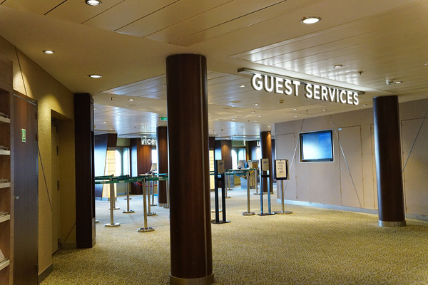 皇家加勒比海洋量子号与光谱号,皇家加勒比海洋量子号全解析