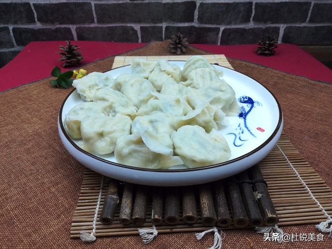 饺子馅出水太多怎么办,饺子馅出水太多了怎么补救