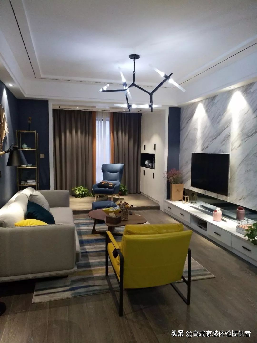 如何选择客厅灯吸顶灯,如何选择客厅的灯尺寸