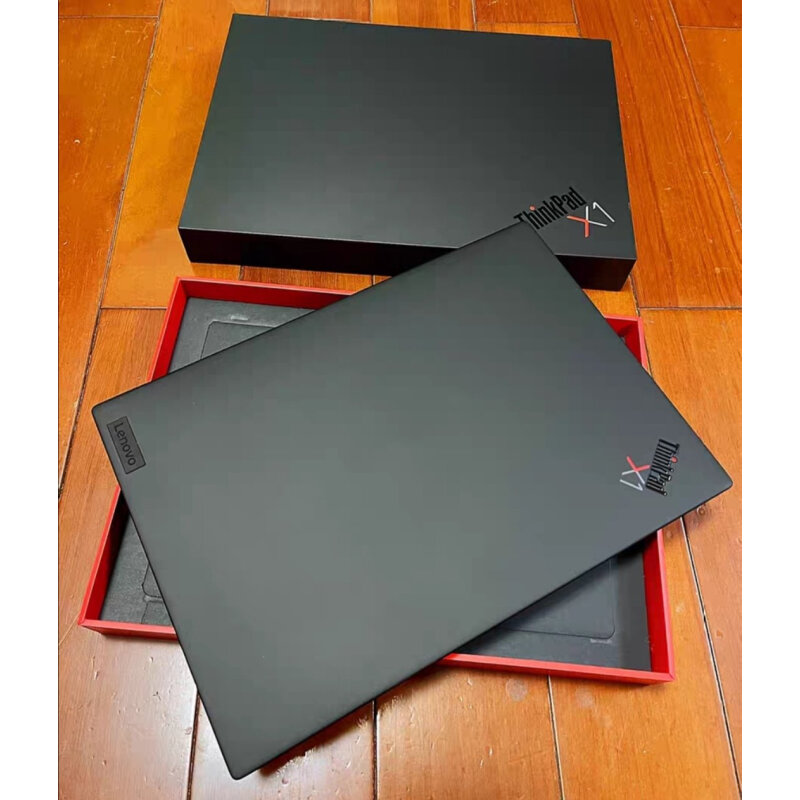 thinkpadmacbook和pro,macbookpro和thinkpad应该买哪个