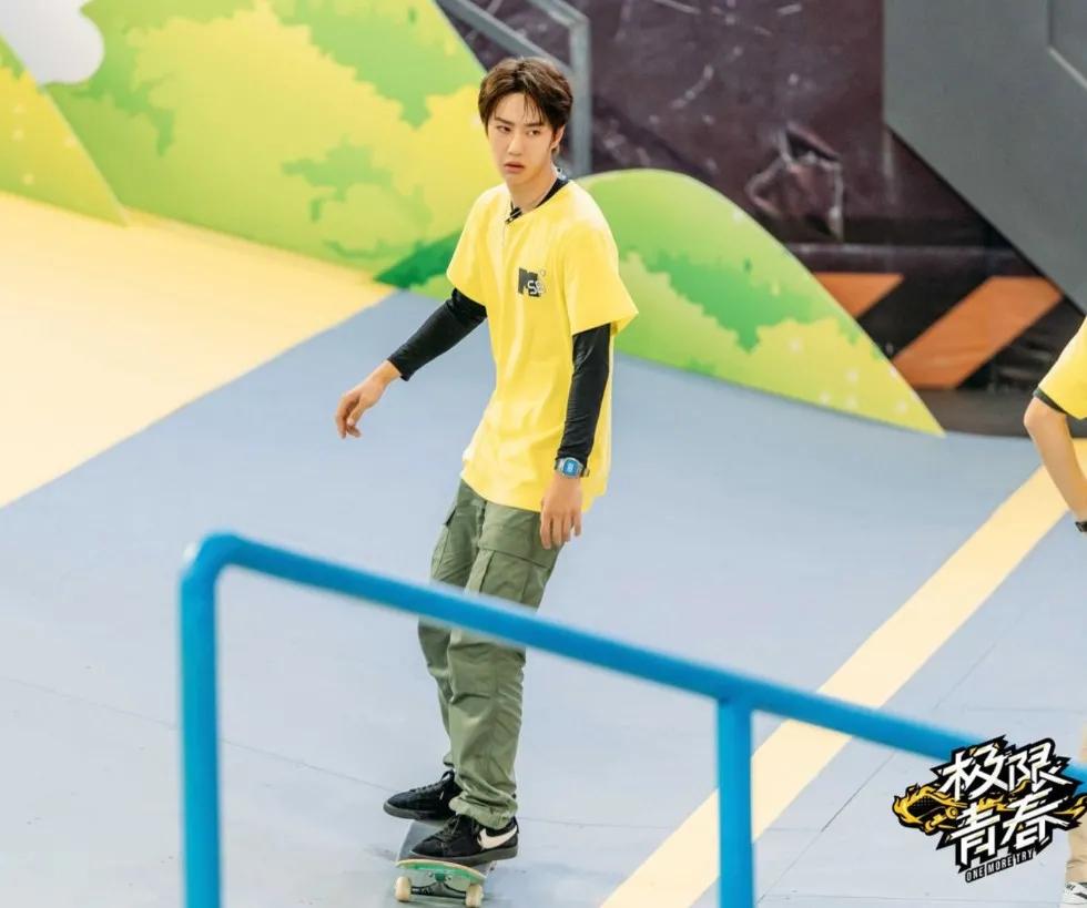 王一博同款手表值得购买吗,王一博常戴的手表有哪些