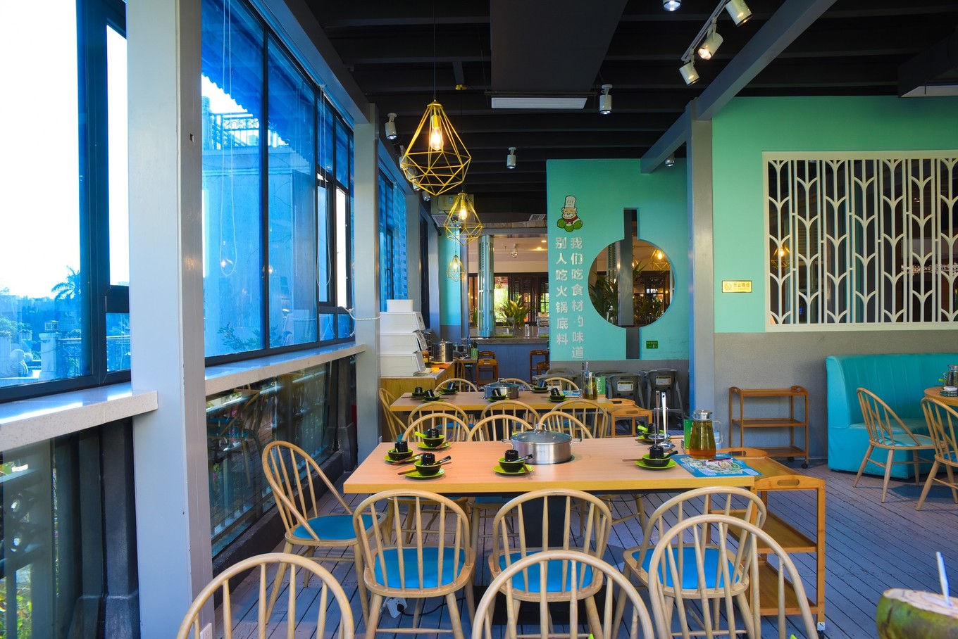 三亚旅游与美食攻略,三亚旅游攻略三亚美食