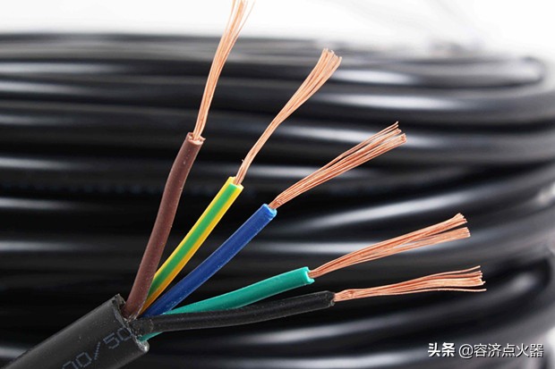 电线怎么弯线不伤线,怎么把电线变直的方法