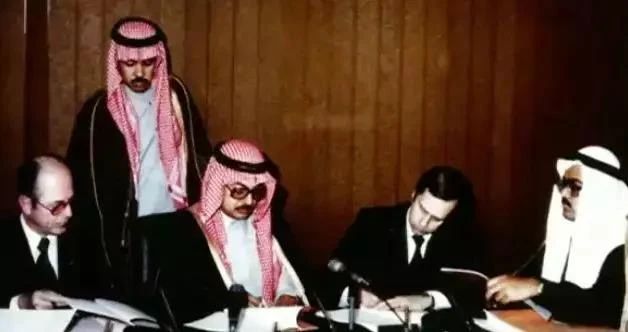 百年经历的爱立信