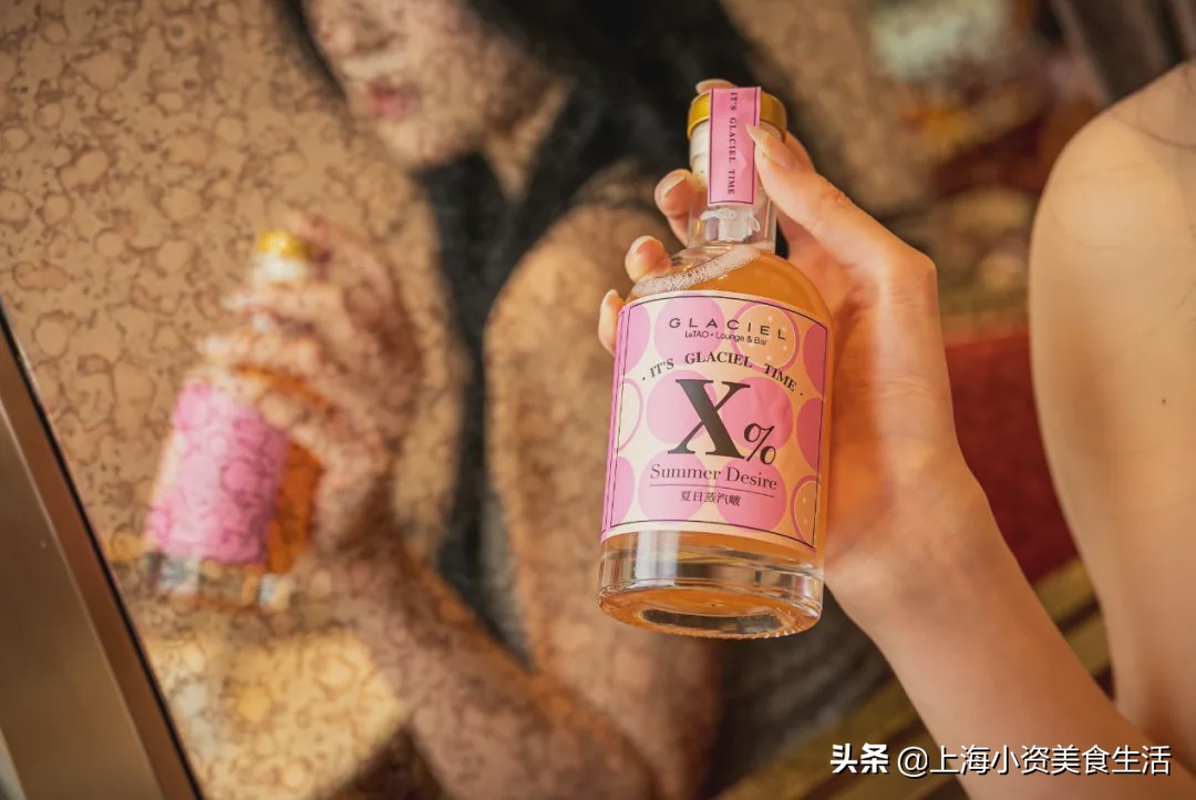 夏天的微醺感觉从一杯美酒开始,关于夏天的一切美好都藏在风景里