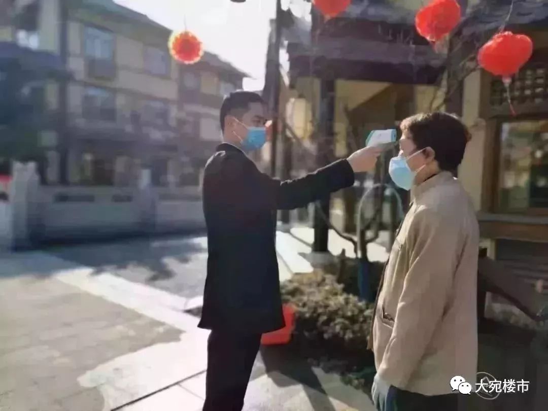 疫情就是一面照妖镜是真的吗,疫情就是一面照妖镜的图片