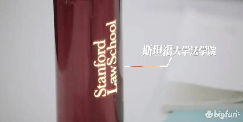 是人是鬼都在秀，天天装逼准挨揍