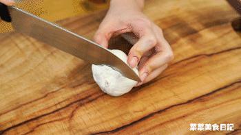 这道美食看着都能让人流口水,这道懒人美食你一定要学会