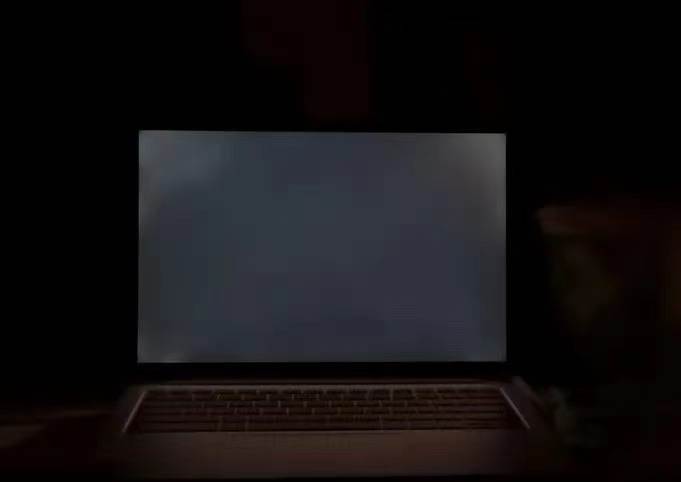 lcd液晶屏漏光怎么解决,lcd屏漏光属于正常现象吗