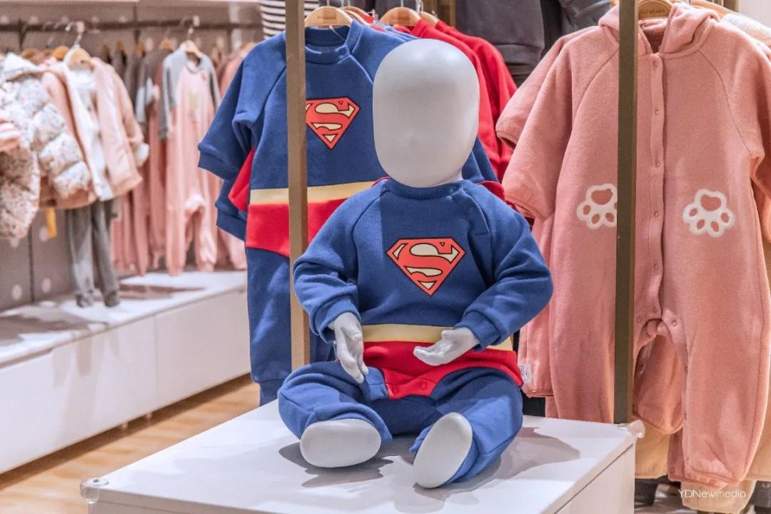 还有1天！光影奇遇坊、兔女郎快闪…齐现银泰创意城！折扣享不停