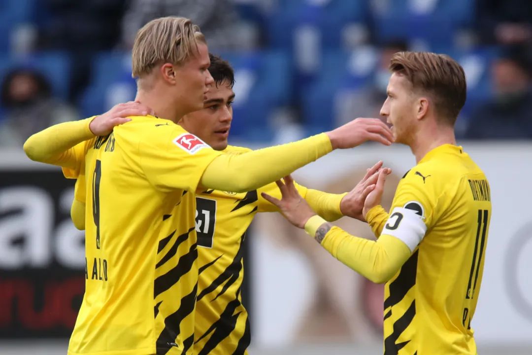 四强全部出线,德甲四强全胜