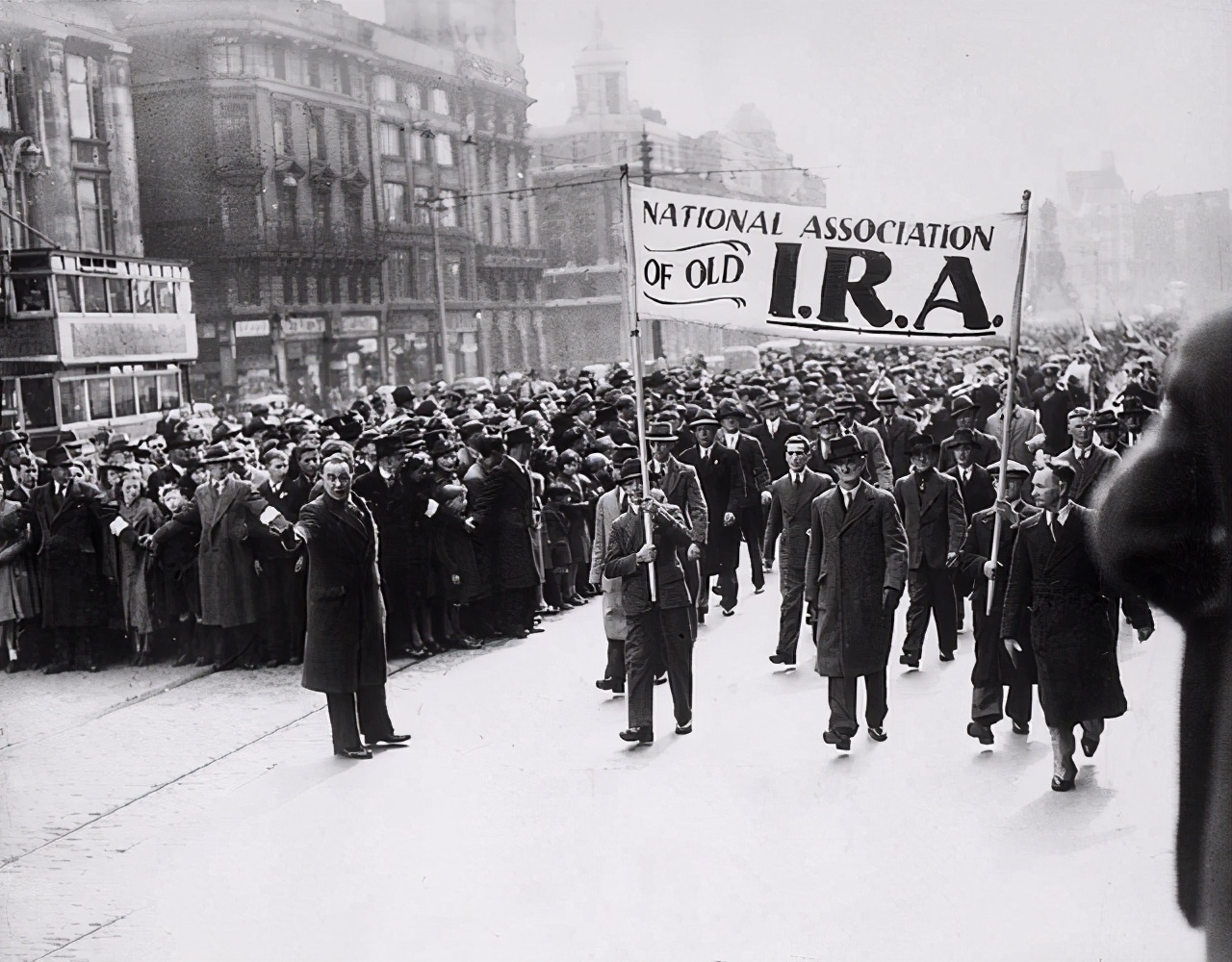 英国放弃了哪些殖民地国家,英国为什么不愿放弃马岛