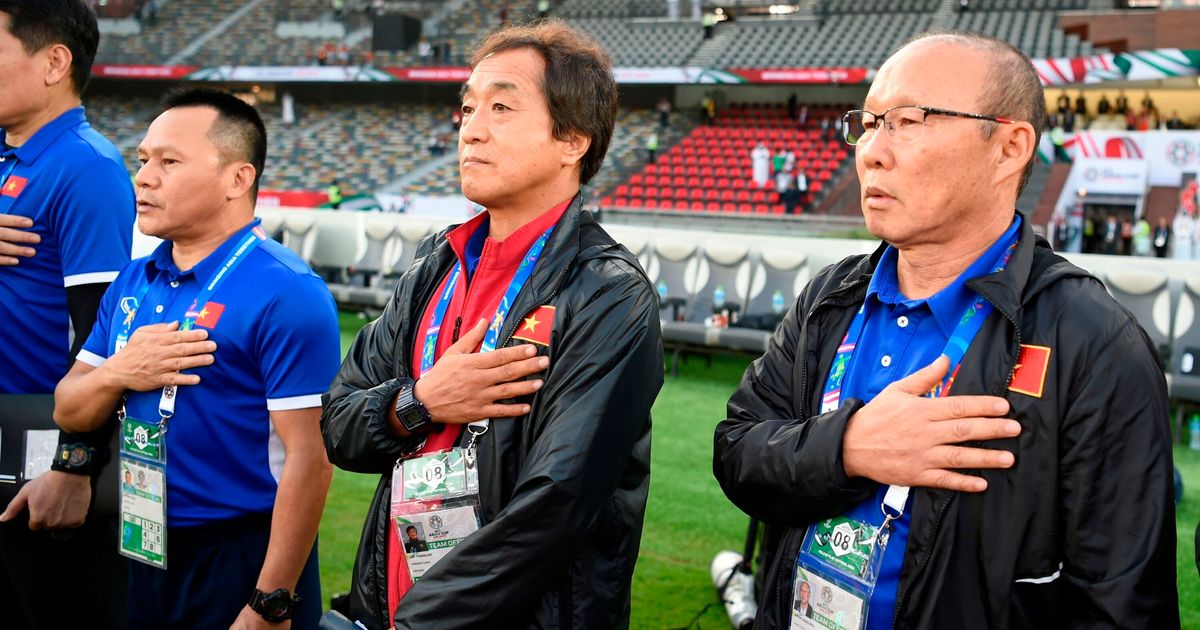 韩国国奥队长,国奥主帅年薪