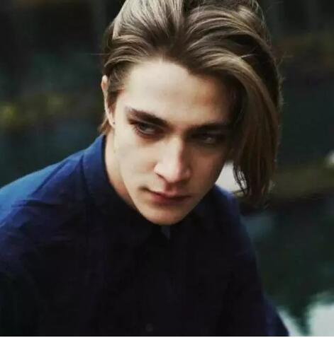 脖子粗脸大怎么穿衣服,大圆脸脖子短穿衣搭配