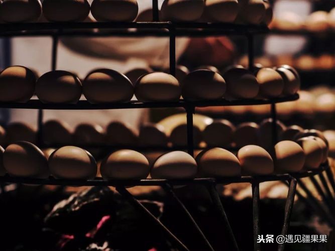 大美*疆新**欢迎你‖*疆新**一绝-烤蛋，你吃过吗？