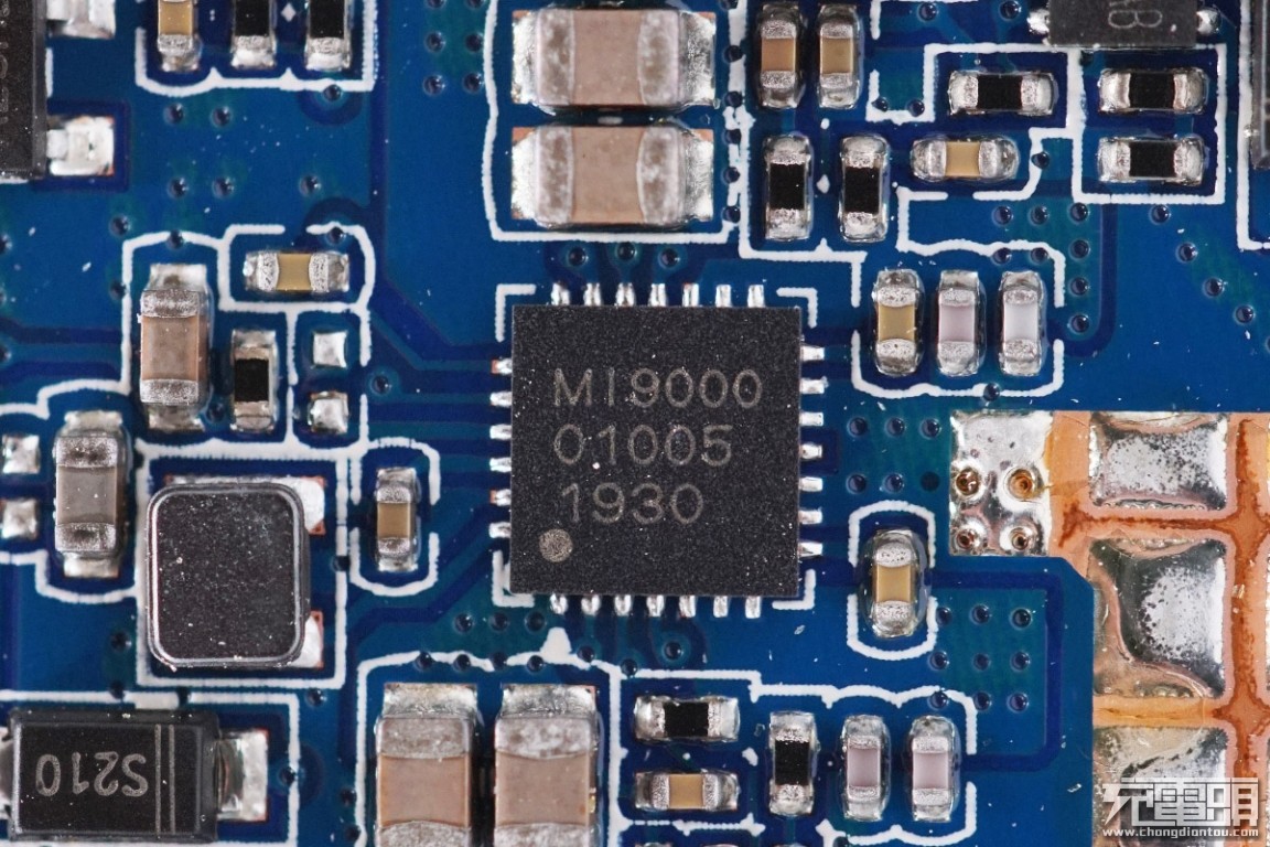 小米升降式无线充和80w无线充对比,小米20瓦无线充拆解