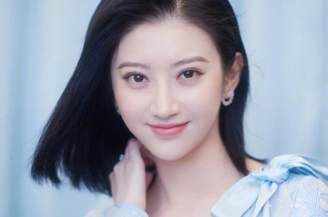 关注度七天飙升的85后女明星，景甜马思纯王子文位列三甲