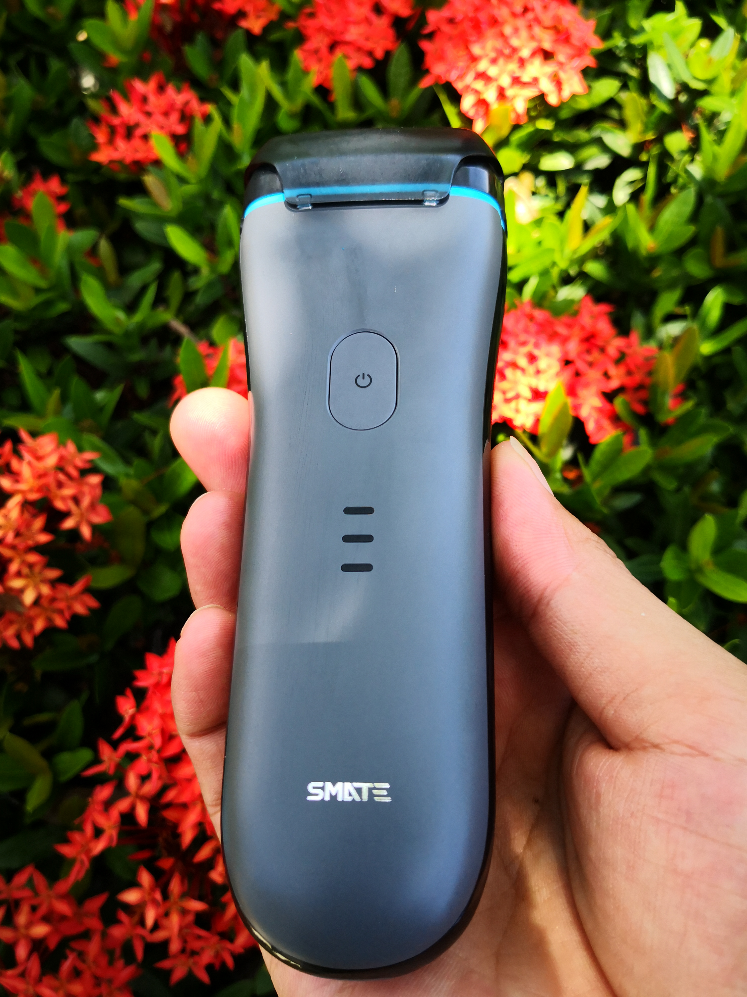 同价位飞利浦和博朗剃须刀哪个好,同价位超人和飞科剃须刀哪个好