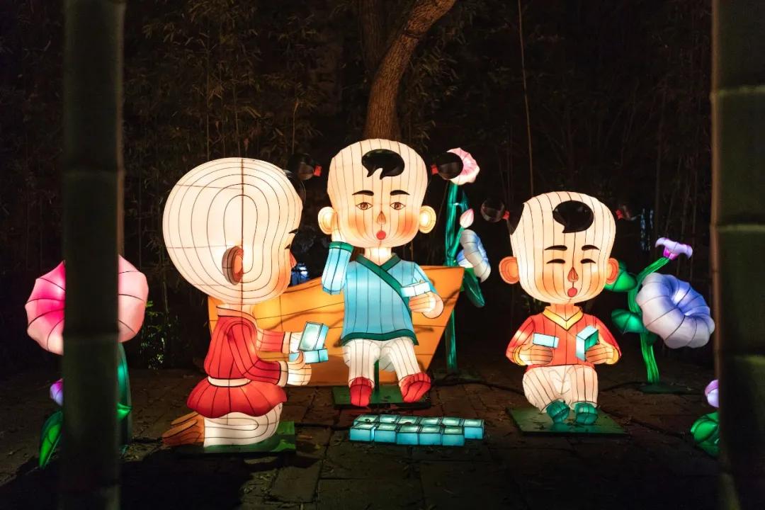 穿汉服赏花灯猜灯谜,苏州周庄古镇汉服