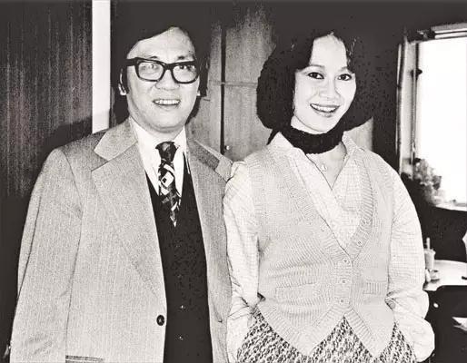 榛勯湋鎵嶅崕妯孩,榛勯湋澶у笀浣滄洸浣滆瘝