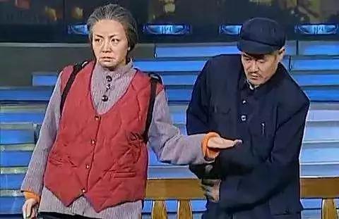 谢霆锋董洁什么时候结婚的,20年前王菲和谢霆锋在一起的视频