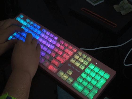 戴尔巧克力键盘测评,漂亮得不像实力派的上一句