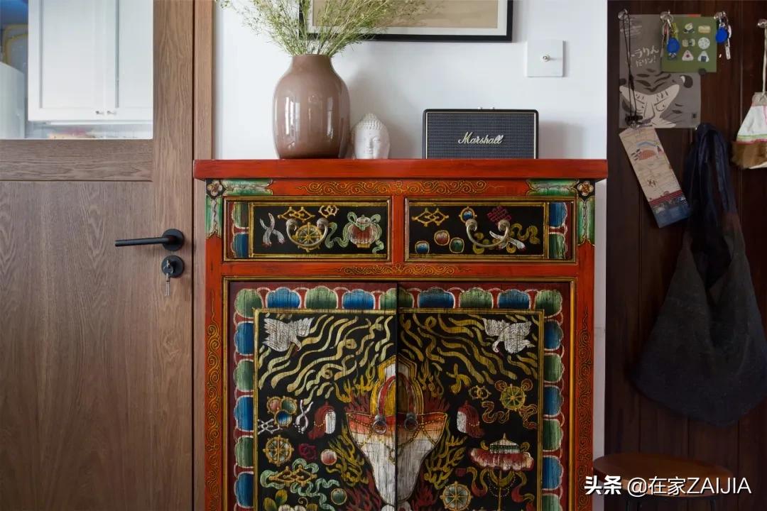 不服输的北漂打工人！徒手造家具，40m²改出两室一厅