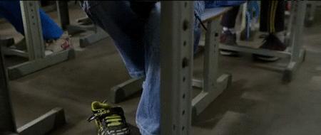 脚臭又脱皮，为什么脚气问题这么难解决？