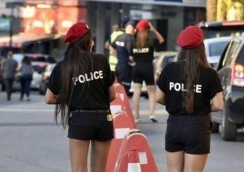 黎巴嫩女警短裤执勤引争议,黎巴嫩大街上的美女