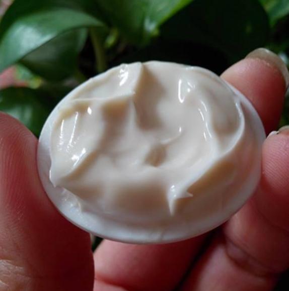 国产眼霜去眼袋最好的是哪种,40-50岁国产眼霜第一名