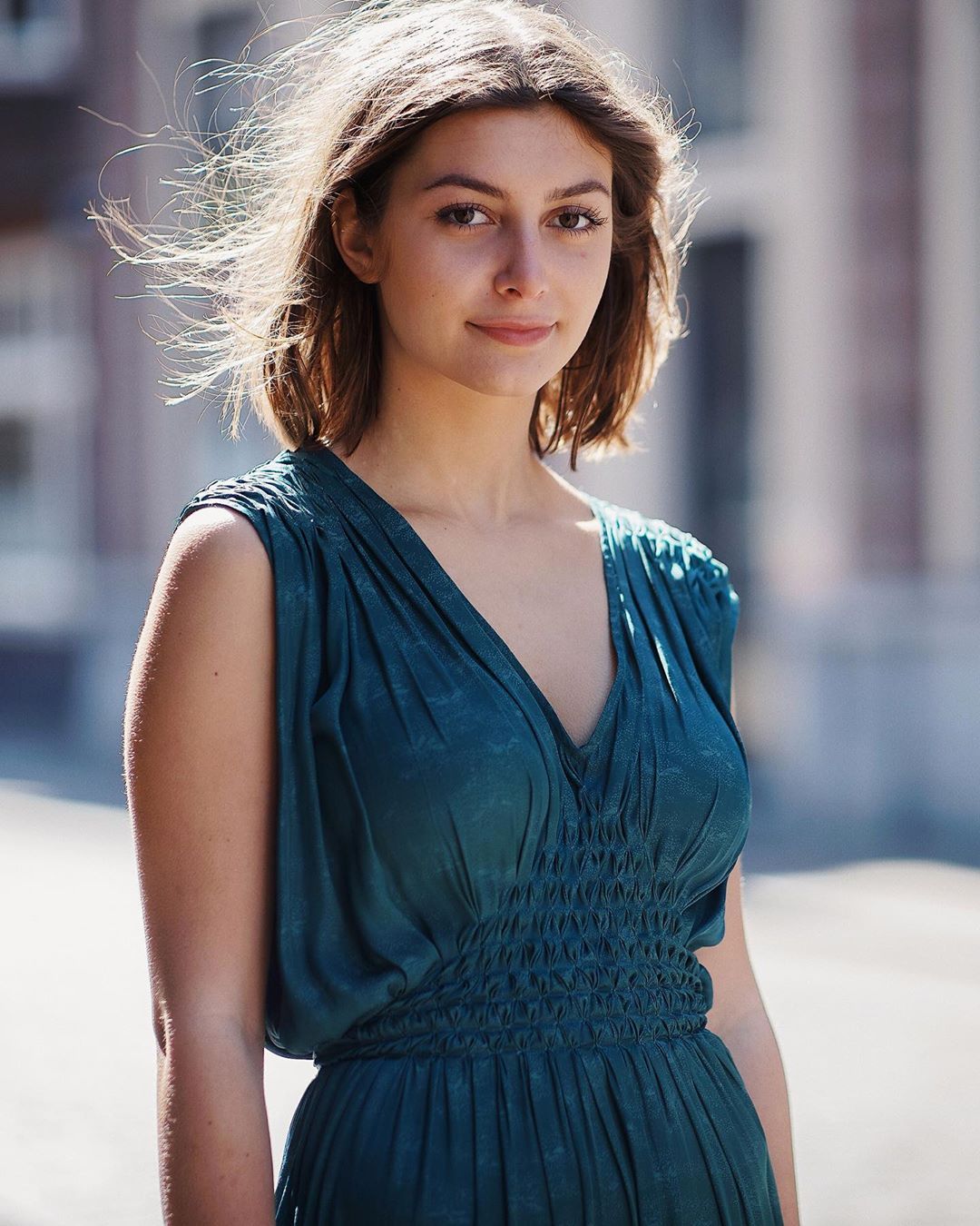 让明星皇室都恨不得allin的平价服饰，高级感的营造并不是贵