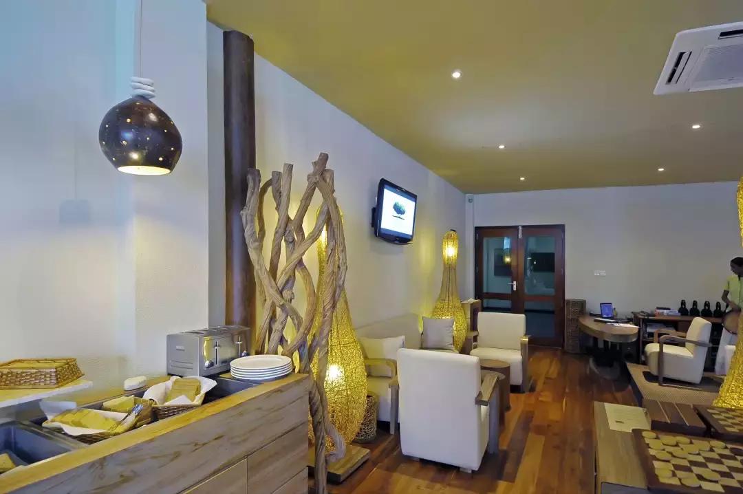 理想生活海景咖啡馆,理想生活