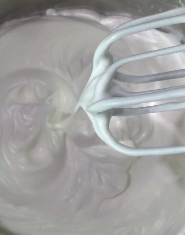 如何做出好看的生日蛋糕,做一个完整的生日蛋糕全过程