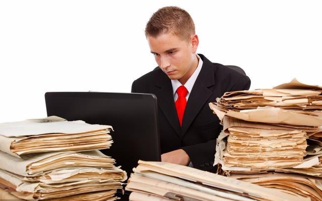 成都女孩做了半年运营专员，月薪6K-8K，为何毫不犹豫选择辞职？