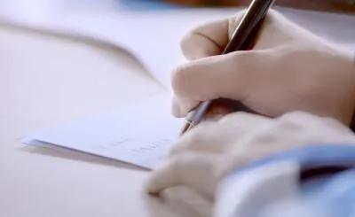 小学生给远方的小学生写一封信,给远方朋友写信150字给远方的朋友