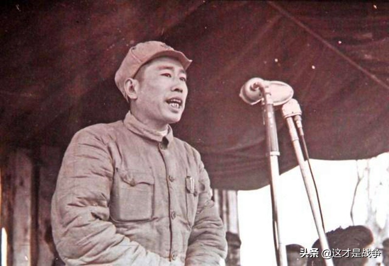 八路军救川军全部牺牲,抗战时期被警卫员杀死的将军