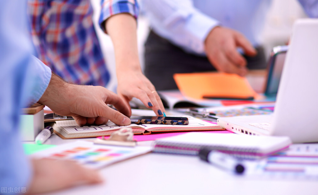 产品不要钱，9.9元的运费，还年赚4个亿，这个点子你该借鉴一下