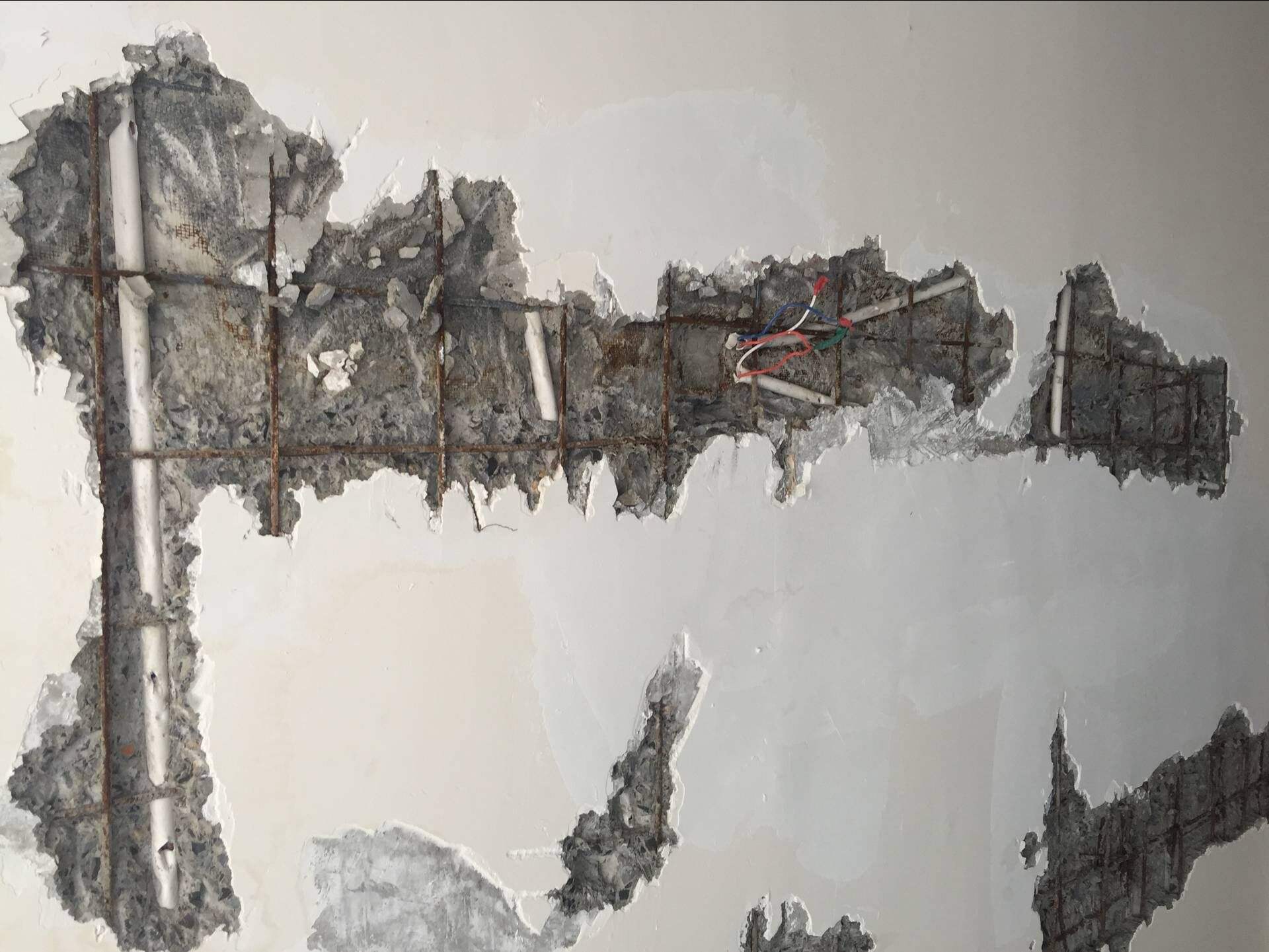 混凝土露筋怎么修补,混凝土规范规定大面积露筋是多少