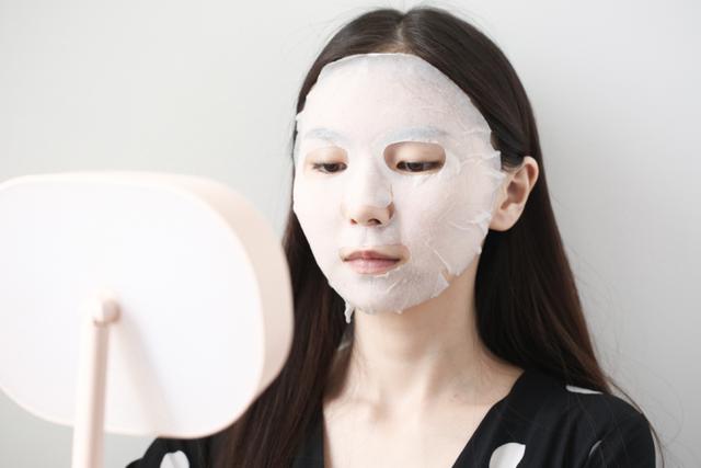 湿敷水推荐丝瓜水,千纤草丝瓜水做水膜