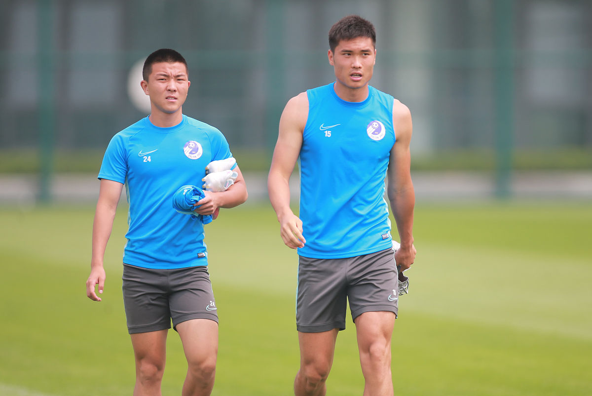 自宣披24号球衣，大连人19岁新星知错能改，解禁12月底亮相