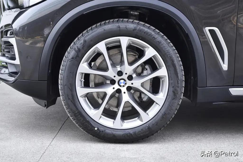 2019款宝马x5展示惊艳又奢华,宝马新款X5豪华内饰