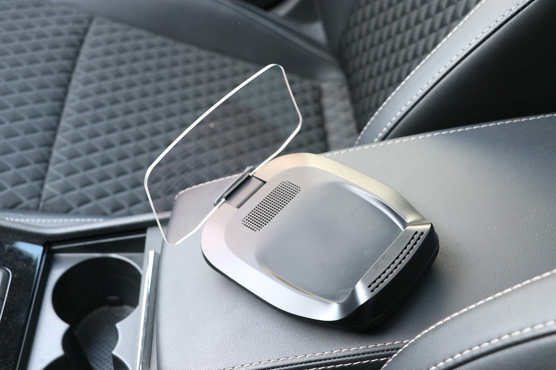 萝卜汽车智能hud,抬头显示hud和车萝卜哪个好