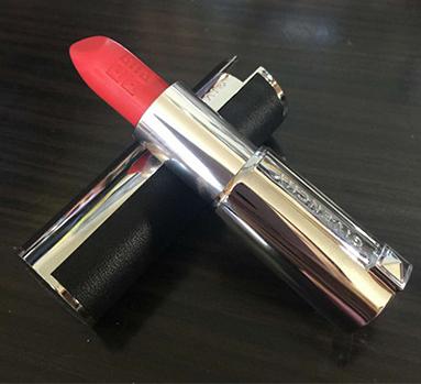 要变成这条街最靓的妞 (变成这条街上最靓的妞)